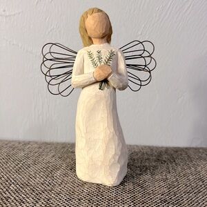 Willow Tree “Angel of Remembrance” figurine.